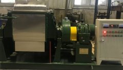 FNH－300粉体捏合机